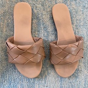 Nude soft leather flats with thick woven detail